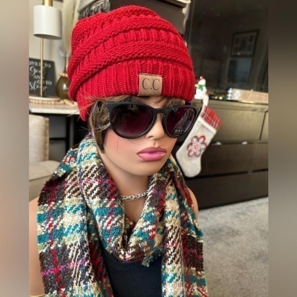 ✨NWOT C.C knit red beanie fitted hat